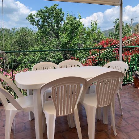 La Casa Del Borgo Cavallaro Gaggi Екстер'єр фото