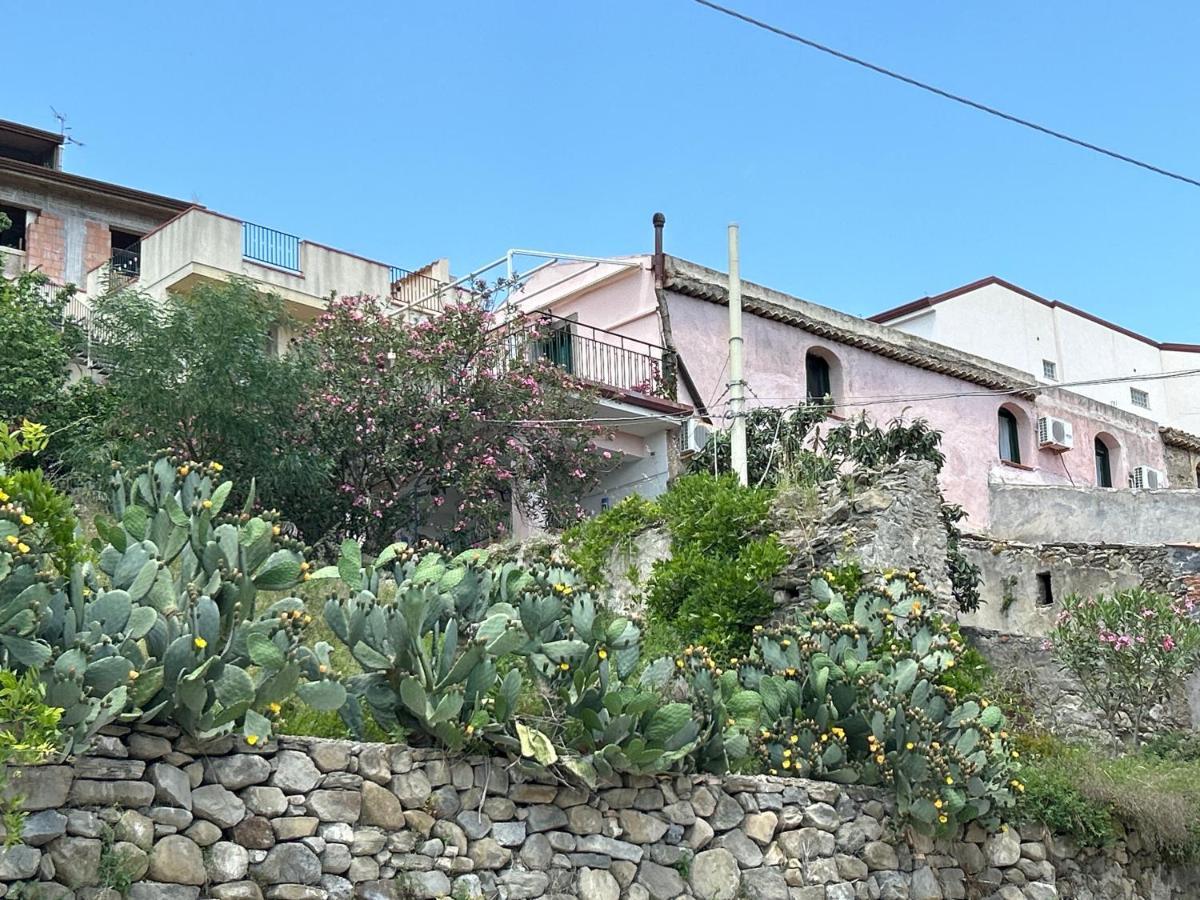 La Casa Del Borgo Cavallaro Gaggi Екстер'єр фото